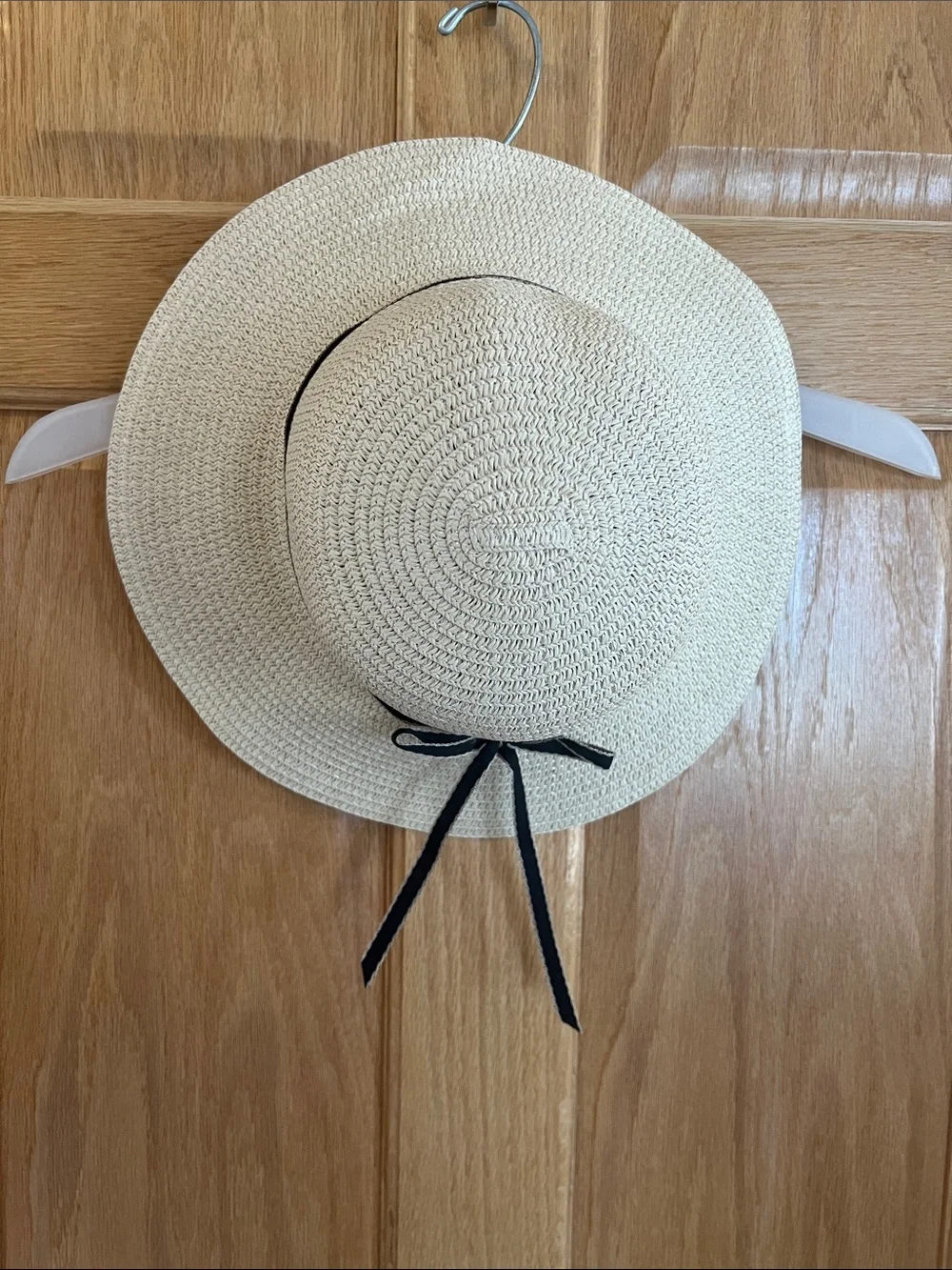 Girl’s Cream Straw Sun Hat with Black Bow Accent
